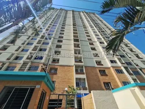 Norma Piña Rah Ofrece En Venta Hermoso Apartamento Con Excelente Ubicación En Mañongo Cod. 26--19509. ***solo Clientes Directos ***