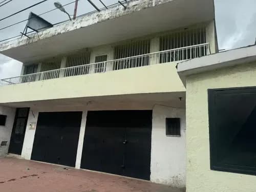 Local Comercial En Santa Rosa Valencia Se Alquila Inmomaggi 1961