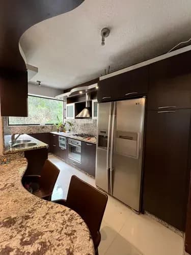 Michelle Vende Apartamento Las Chimeneas Res Samara Pozo Planta Jf-s /526