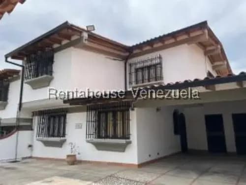 #25-19345 Amplia Y Cómoda Casa En Urb. Miranda