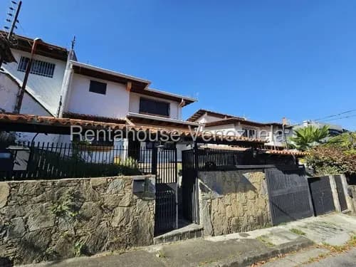 Casa En Venta Urb.miranda 26-14415
