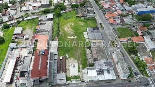 Se Vende Terreno De 6710 M²en Avenida Bolivar El Vigía, Mérida.