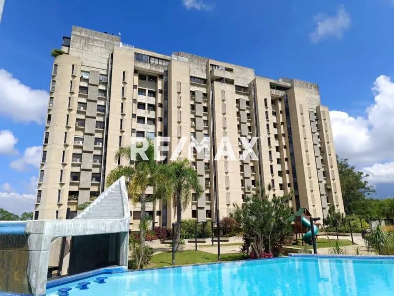 Se vende apartamento en Los Naranjos