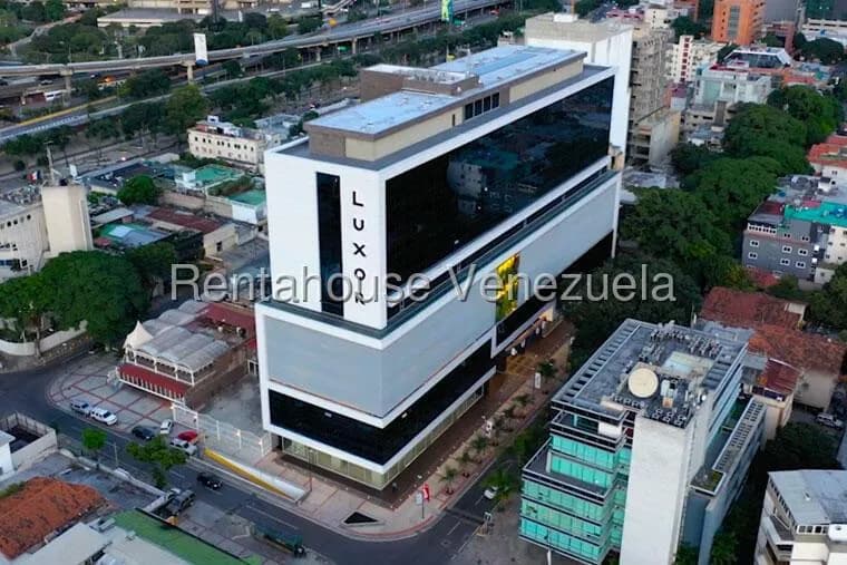 Comercial (Oficina) en Alquiler en Las Mercedes, Distrito Metropolitano