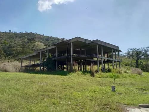 Parcela Hato Royal Con Estructura En Construcción.