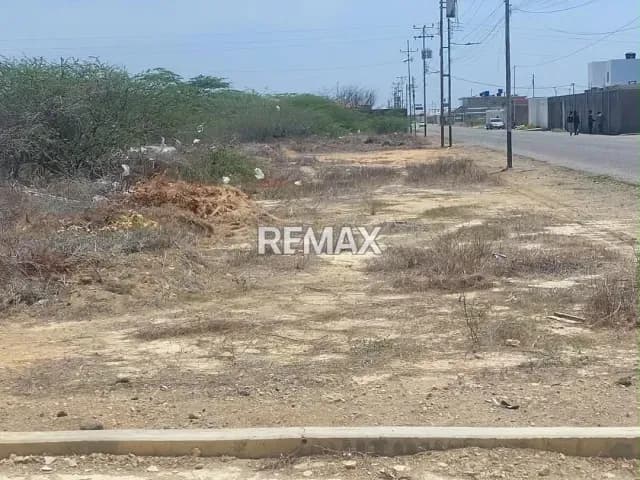 En venta terreno. Guanadito Sur
