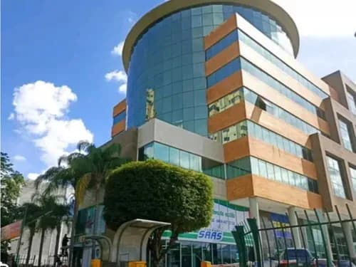 Oficina En Alquiler C.c. Trigaleña Plaza Hl-9629342