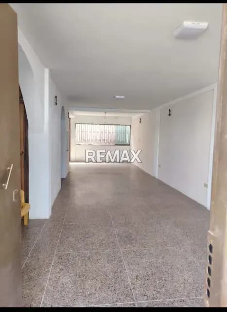 CASA EN LOS CORTIJOS. OPORTUNIDAD DE INVERSION