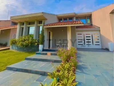 Hermoso y lujoso Townhouse totalmente equipado