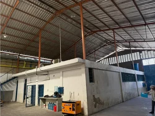En Venta Galpón Industrial En Av. Casanova Godoy Y Turmero, Mcy.