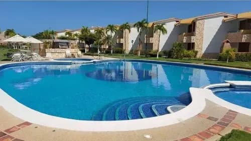 Townhouse En Venta En Puerto Encantado Higuerote, 120 M2. Pf Mdp-01