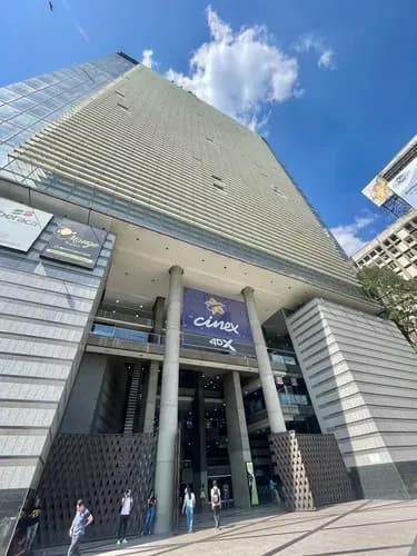 Oficina En Venta En El Recreo 200 M2