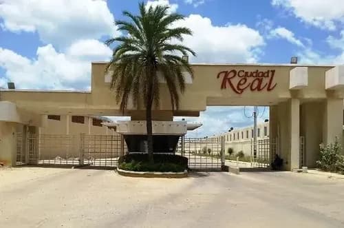 En Venta Moderno Town House En Conjunto Residencial Ciudad Real
