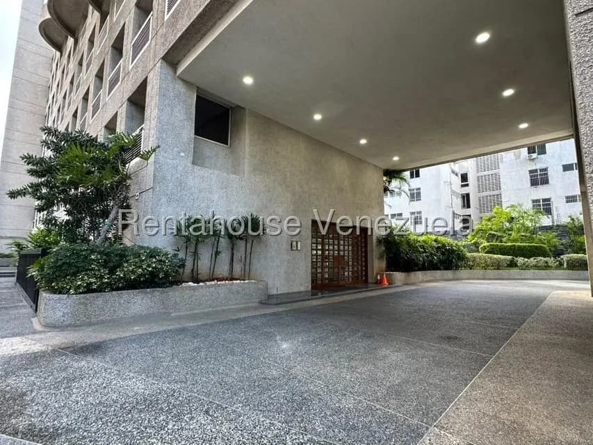 Apartamento (1 Nivel) en Alquiler en Altamira, Distrito Metropolitano