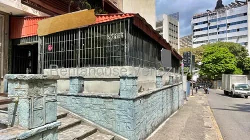 Ms: 26-13489 En Alquiler Local Comercial Para Cualquier Actividad Comercial En Bello Monte. A=155m2, 2b, 4p.