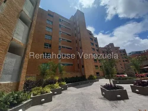 Apartamento En Alquiler El Solar Del Hatillo 26-13262 E