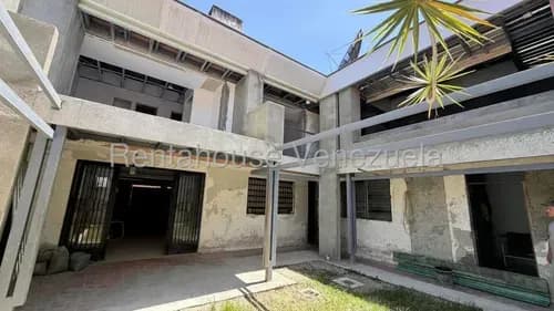 Casa En Venta En Terrazas Del Club Hipico Se Encuentra En Un 50% De Avances De Remodelación Lista Para Empezar Tu Hogar Mls #26-19714 Bm