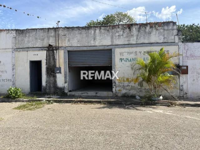 VENDO LOCAL COMERCIAL EN CABUDARE