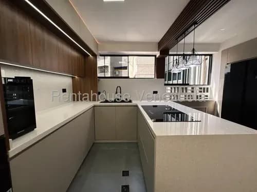 Bellisimo, Remodelado, Para Llegar. Rahml 12620834