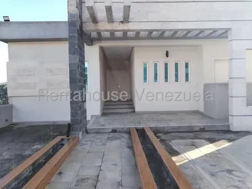 Casa En Venta En La Entrada Naguanagua Mm Carabobo Cocina Ferrara