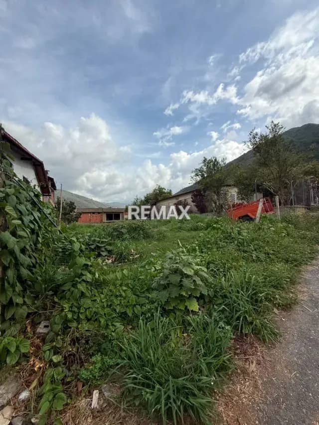 Amplio Terreno en Venta Ubicado en la calle Los Maizales de La Urbanización San Pablo, Sector El Trapiche