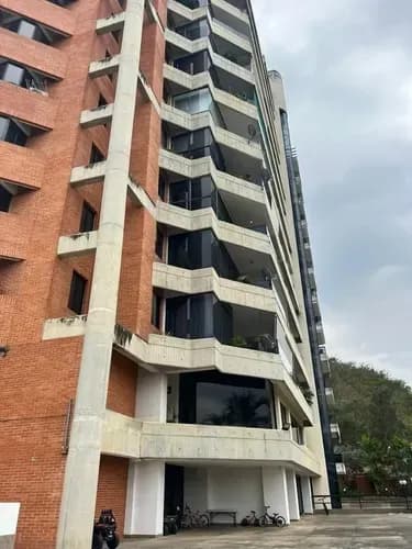 Apartamento En Venta Altos De Guataparo Con Vista Al Campo De Golf Jc-lp