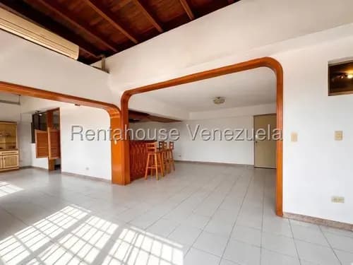 Apartamento Ph En Venta, Urb. Valle Abajo