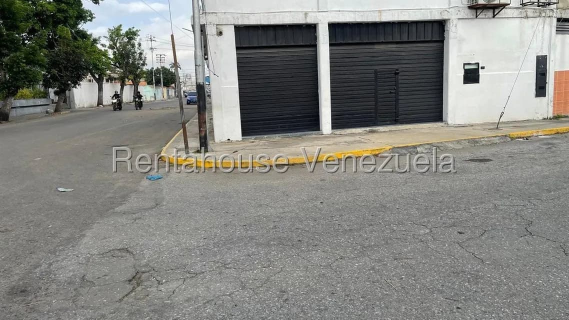 Comercial (Local Comercial) en Alquiler en Centro, Lara