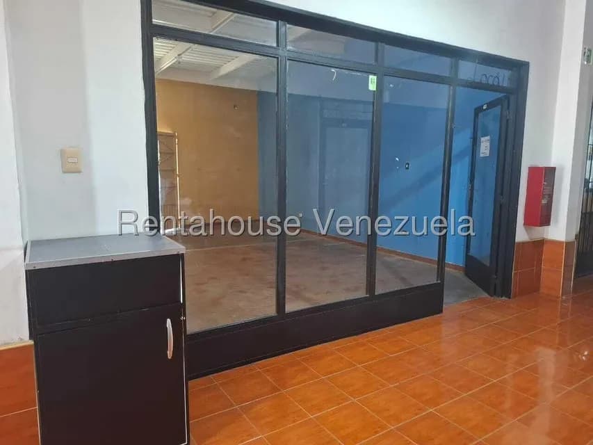 Comercial (Local Comercial) en Alquiler en Bararida, Lara