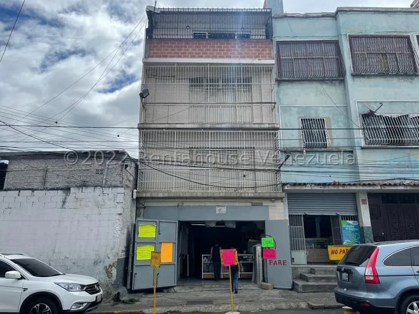 Comercial (Local Comercial) en Venta en Catia, Distrito Metropolitano