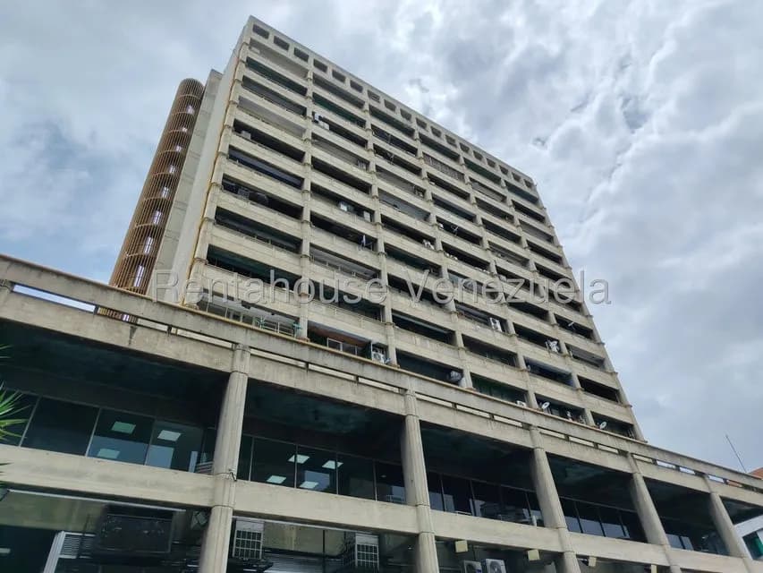 Comercial (Oficina) en Alquiler en Bello Monte, Distrito Metropolitano