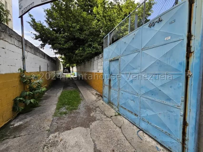 Terreno (Comercial) en Venta en Zona Centro, Aragua