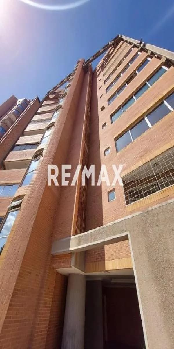 En venta hermoso Apartamento Res. Nilescoy, La Trigaleña Alta