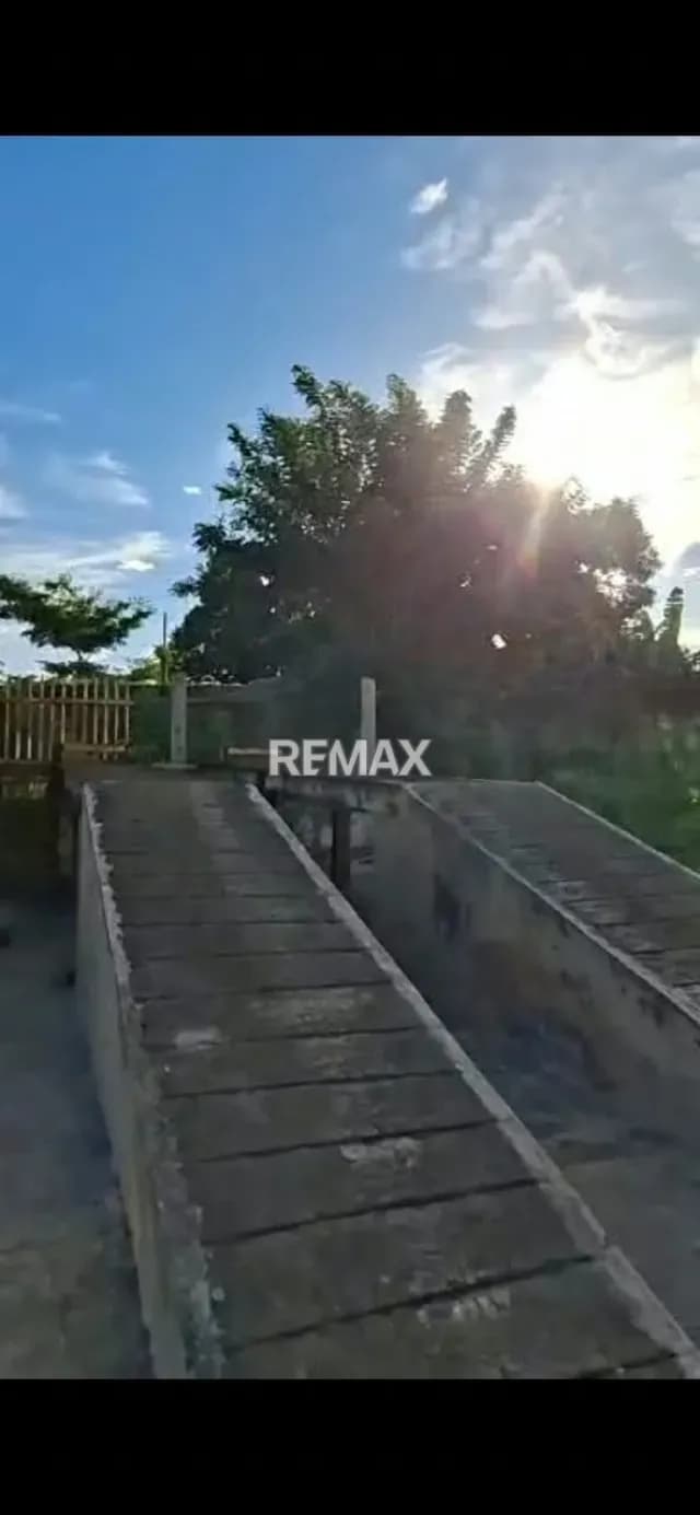 EN VENTA TERRENO CON BENECHURIA, AV BELLA VISTA, MATURÍN-MONAGAS