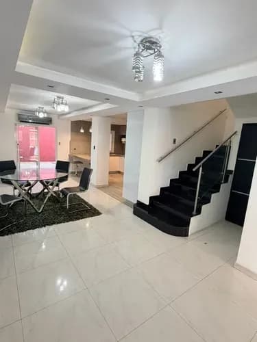 Fg Hermoso Townhouse San Diego Res Andrea Suites San Sur Av Don Julio Centeno Solo Clientes Directos