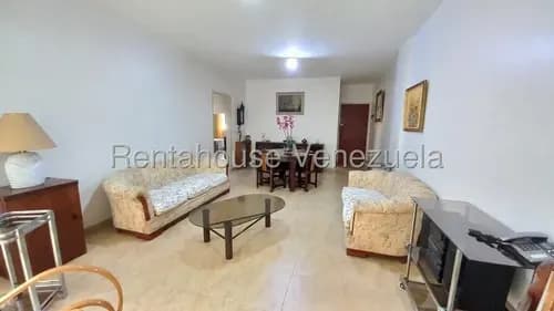 Apartamento En Alquiler En Bello Campo 26-21557 Linda