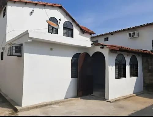En Venta Casa De Dos Niveles Ubicada En San Joaquín. Gg13
