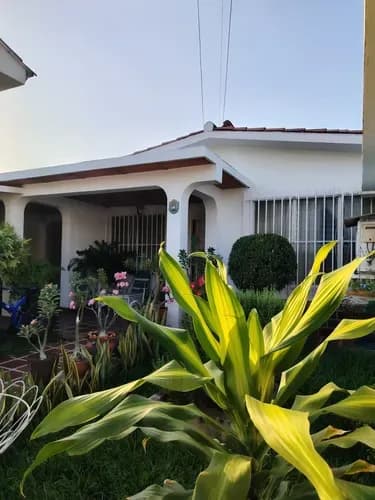 Casa En Venta Guacara. Ciudad Alianza. Uso Residencial Con Potencial Comercial. Av. Principal Cuenta Con Local Comercial (mer)