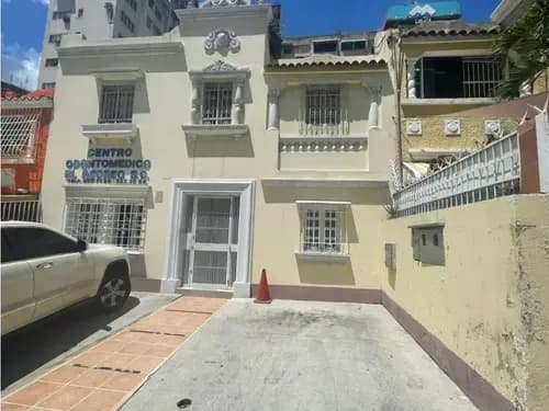 Consultorio Odontologico| Alquiler | Avenida Casanova | Bgv-009-25