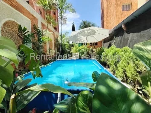 Hermoso Apartamento En Venta Av. El Milagro Maracaibo J E 26-16297