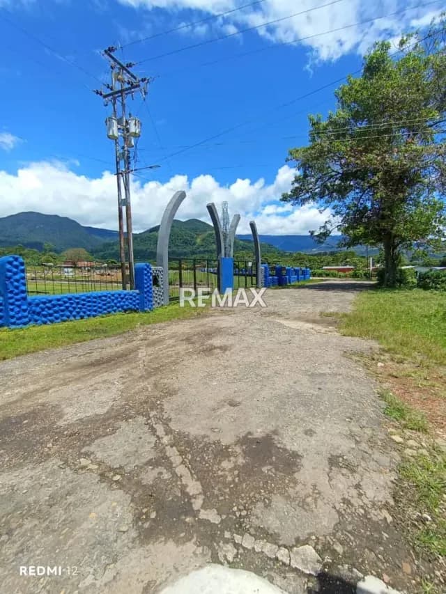 VENTA DE TERRENO Ubicado en Santa Ana del Táchira , Municipio Córdoba, San Cristóbal Estado Táchira, Sector Malacate .