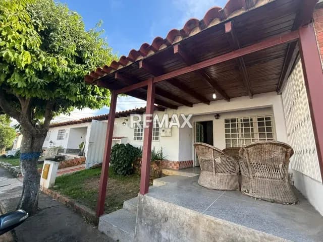 VENDO CASA EN URB ATAPAIMA 3 EN CABUDARE