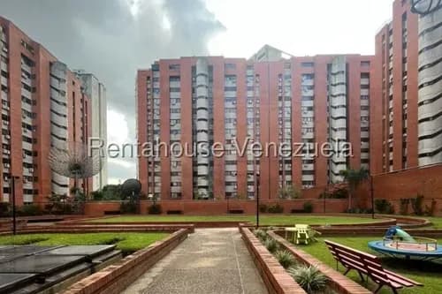Apartamento En Venta En Los Dos Caminos Smb 26-3906 Yfg