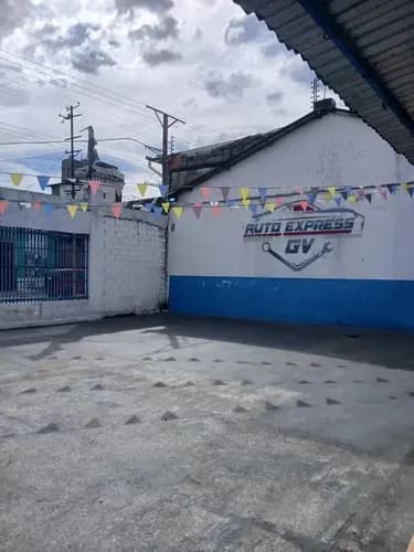 Fondo De Comercio En Venta Av, Navas Spinola, Herramientas, Mobiliarios Y Equipos.