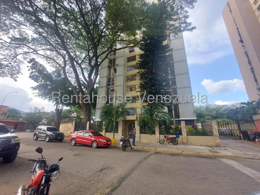 Apartamento (1 Nivel) en Alquiler en Casco Central, Carabobo