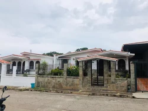 Casa Prebo Calle Cerrada Vigilancia , Pozo De Agua Propio , Filtro, Planta , Para Actualizar 4 Hab, Lista Para Firmar Clientes Directos !!