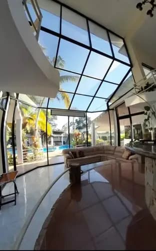 Leandro Araque Ofrece En Venta Propiedad De Lujo En El Solar, Guataparo Ubicación Privilegiada En Una De Las Zonas Más Exclusivas De Valencia