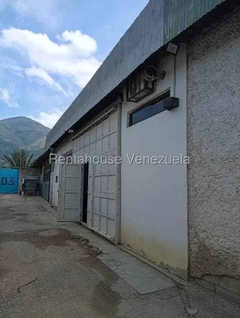 Comercial (Galpon - Deposito) en Venta en Petare, Distrito Metropolitano