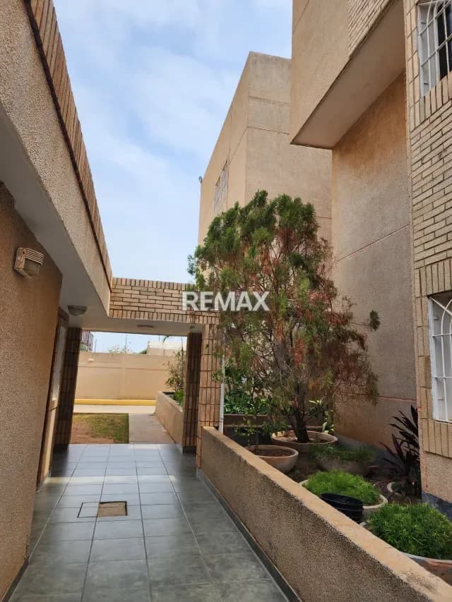 Apartamento en alquiler (Agua linda) Milagro norte
