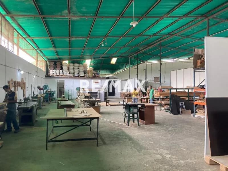 Galpón Estratégico en Cabudare: Conexión Directa a los Llanos y Acarigua, 2311m2. terreno
